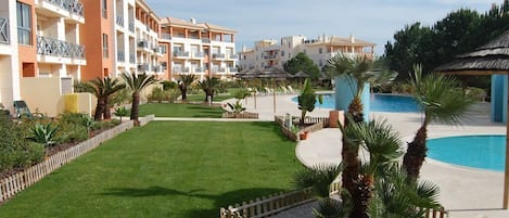 Piscina a l'aire lliure