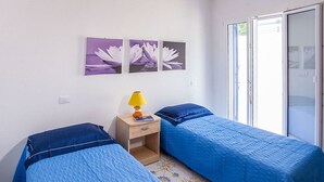 Unclassified image, 2 of 7, button - VilleSalento - Torre Vado M602 (Morciano di Leuca)