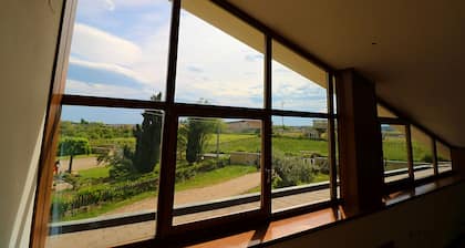 Villa with large garden 10 minutes from the beach