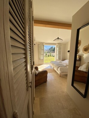 4 bedrooms, in-room safe, iron/ironing board, travel cot