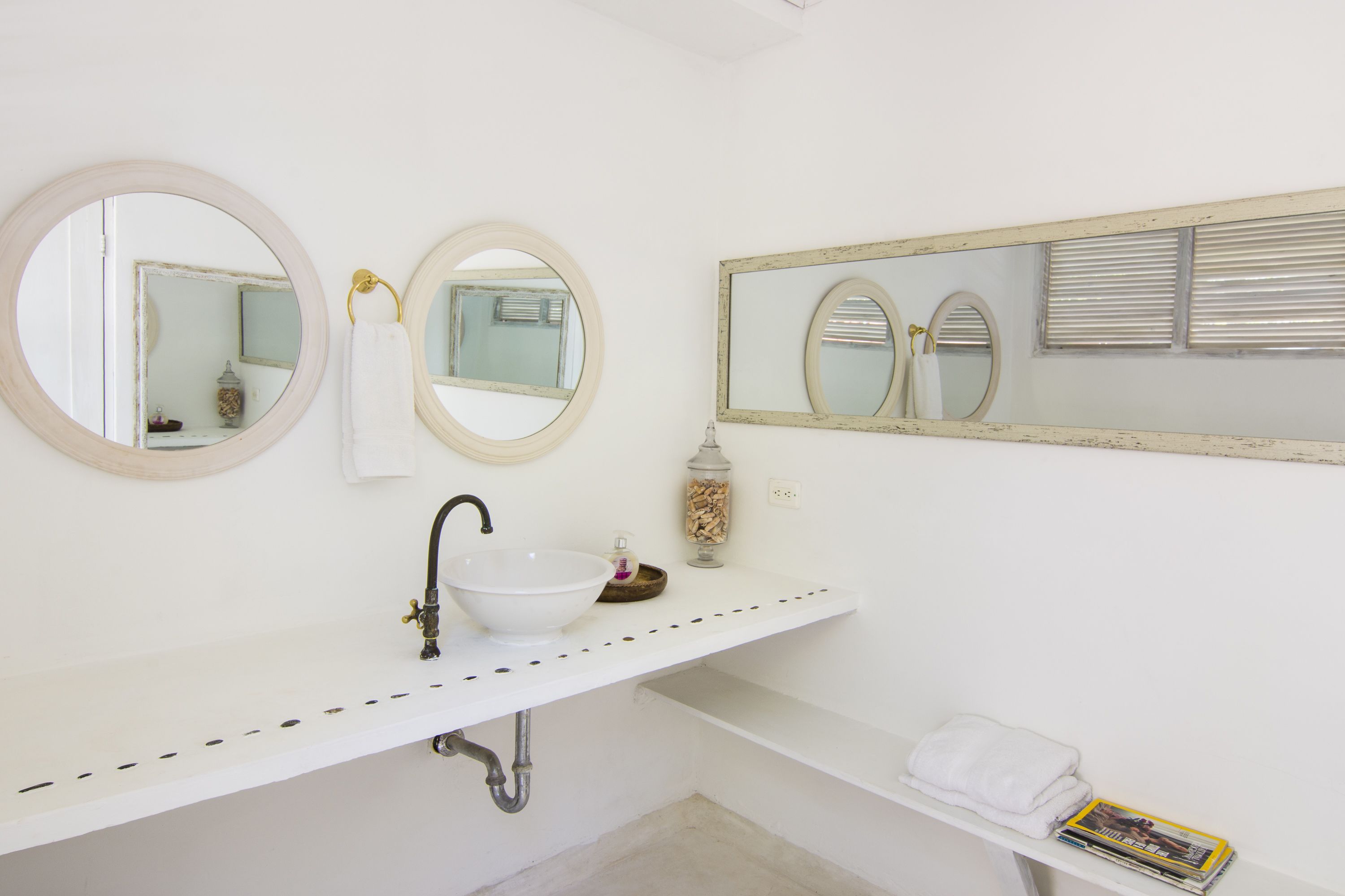 comfort triple room, multiple beds, non smoking (room 5) | bathroom sink