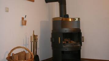 Căn hộ (FeWo Grünstein) | Nôi/giường cho trẻ sơ sinh (phụ phí), giường gấp/giường phụ (phụ phí)