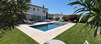 PONT ROYAL GOLF COURSE MAGNIFICENT AIR-CONDITIONED 4-BEDROOM VILLA HEATED POOL PARKING
