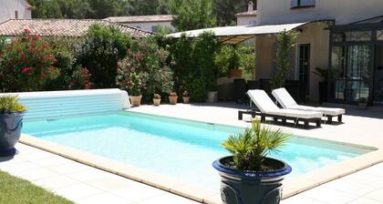 PONT ROYAL GOLF COURSE MAGNIFICENT AIR-CONDITIONED 4-BEDROOM VILLA HEATED POOL PARKING