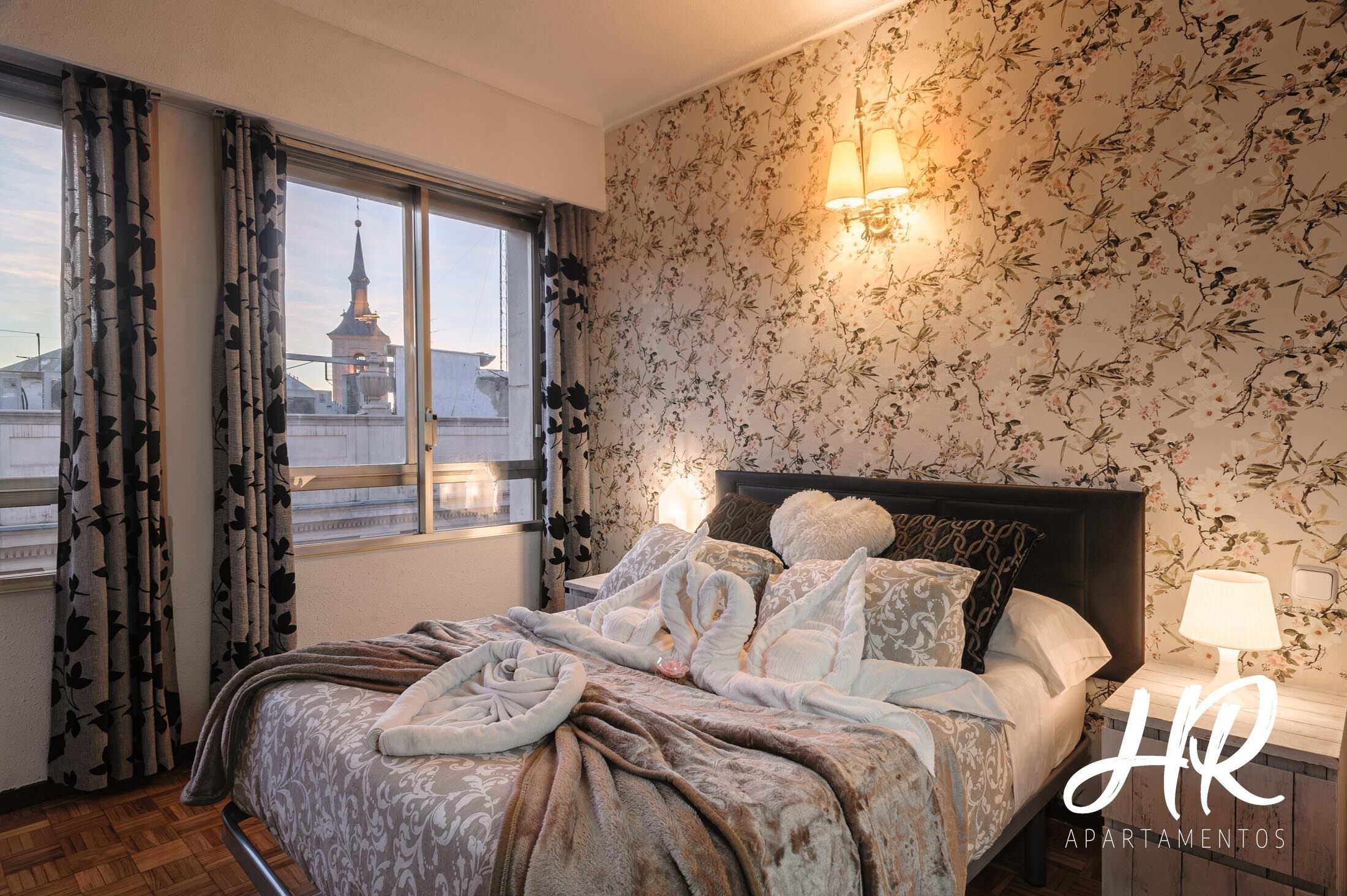 Madrid Puerta del Sol (Double room with private bathroom and WIFI)