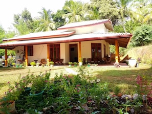 Ngoại thất