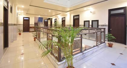 Virasat Mahal Heritage Hotel