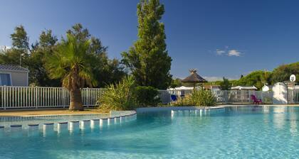 Camping des Rives des Corbieres