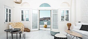 Pnoe - Seafront Residence, Mykonos, Yialos