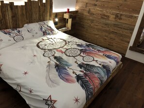 1 bedroom, iron/ironing board, travel crib, free WiFi