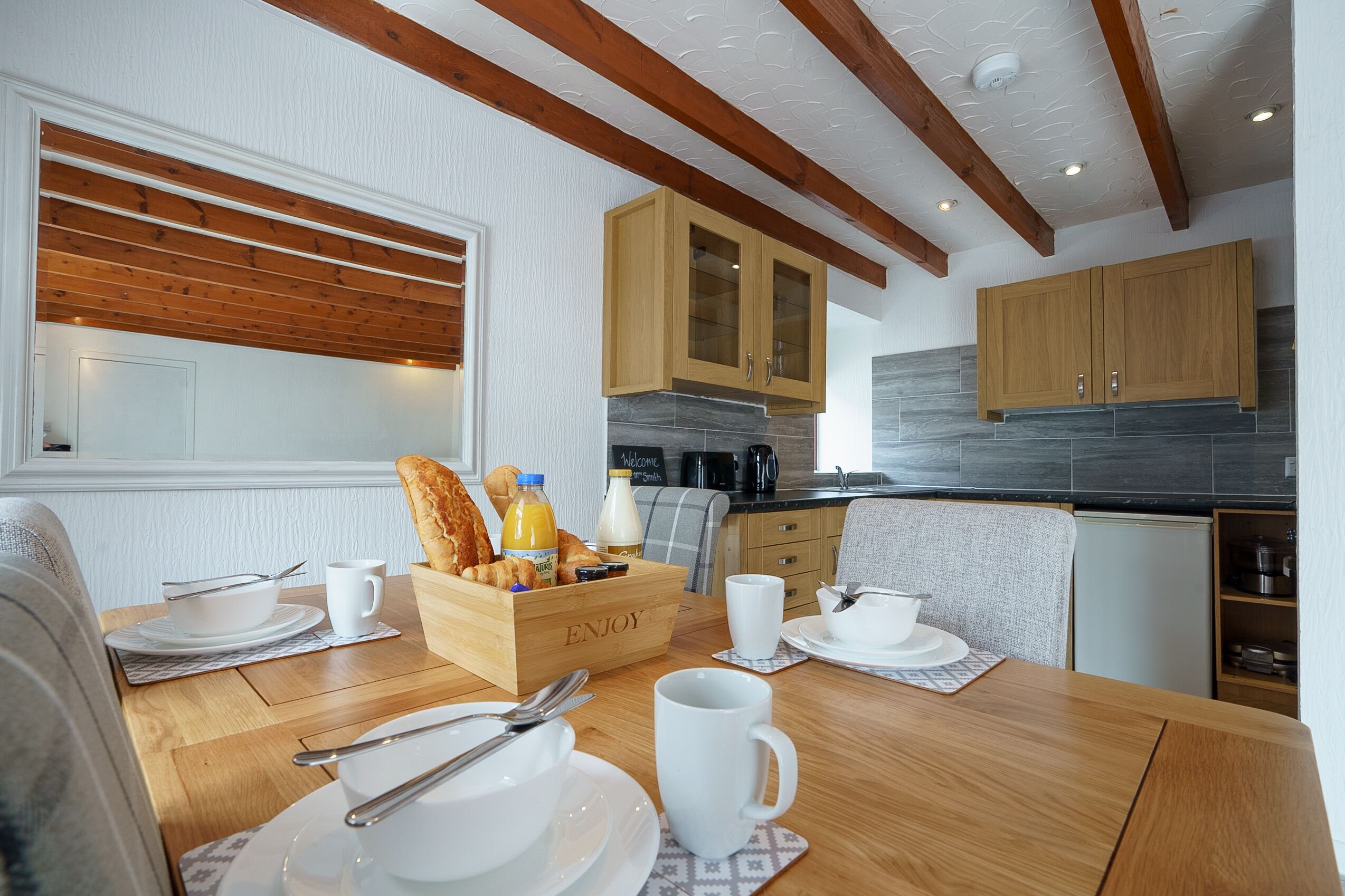 Morton Cottage Sleeps 2 with own hot tub