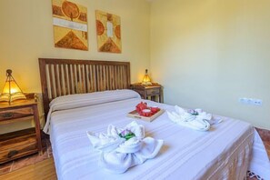 10 bedrooms, iron/ironing board, travel cot, free WiFi
