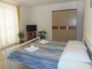 2 chambres, Wi-Fi gratuit, draps fournis