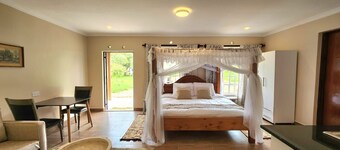 Kileleoni Mara Gateway House - Adults Only