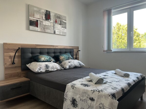 2 Schlafzimmer, kostenloses WLAN, Bettwäsche