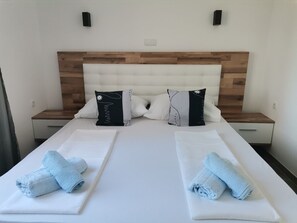 2 bedrooms, free WiFi, bed sheets