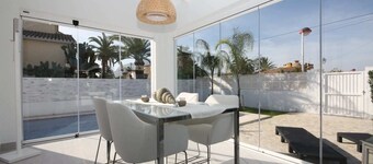 T-1118, Casa Blanca, newly renovated villa with many extras