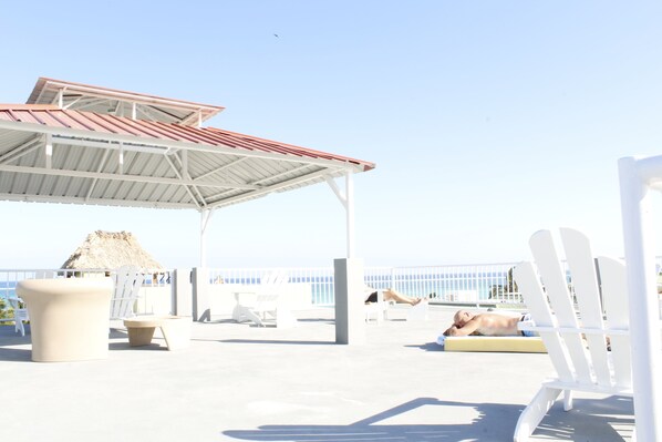 Terrace/patio - Laguna Hotel (San Pedro)