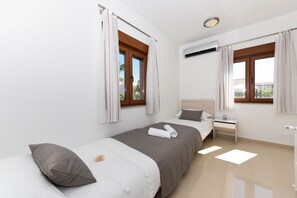 View from room - Villa Marina (Policnik)