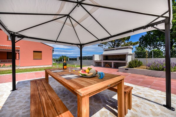 Terassi/patio