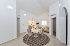 Departamento familiar (S3) | Servicio a la habitación