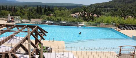 Indoor pool, outdoor pool