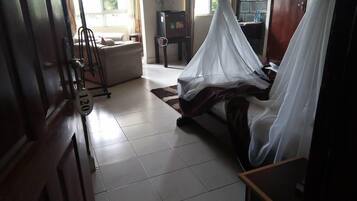 Desk, free cots/infant beds, free WiFi, bed sheets