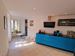 Interior - Villa on the port, sleeps 8, sea view (Roscoff)