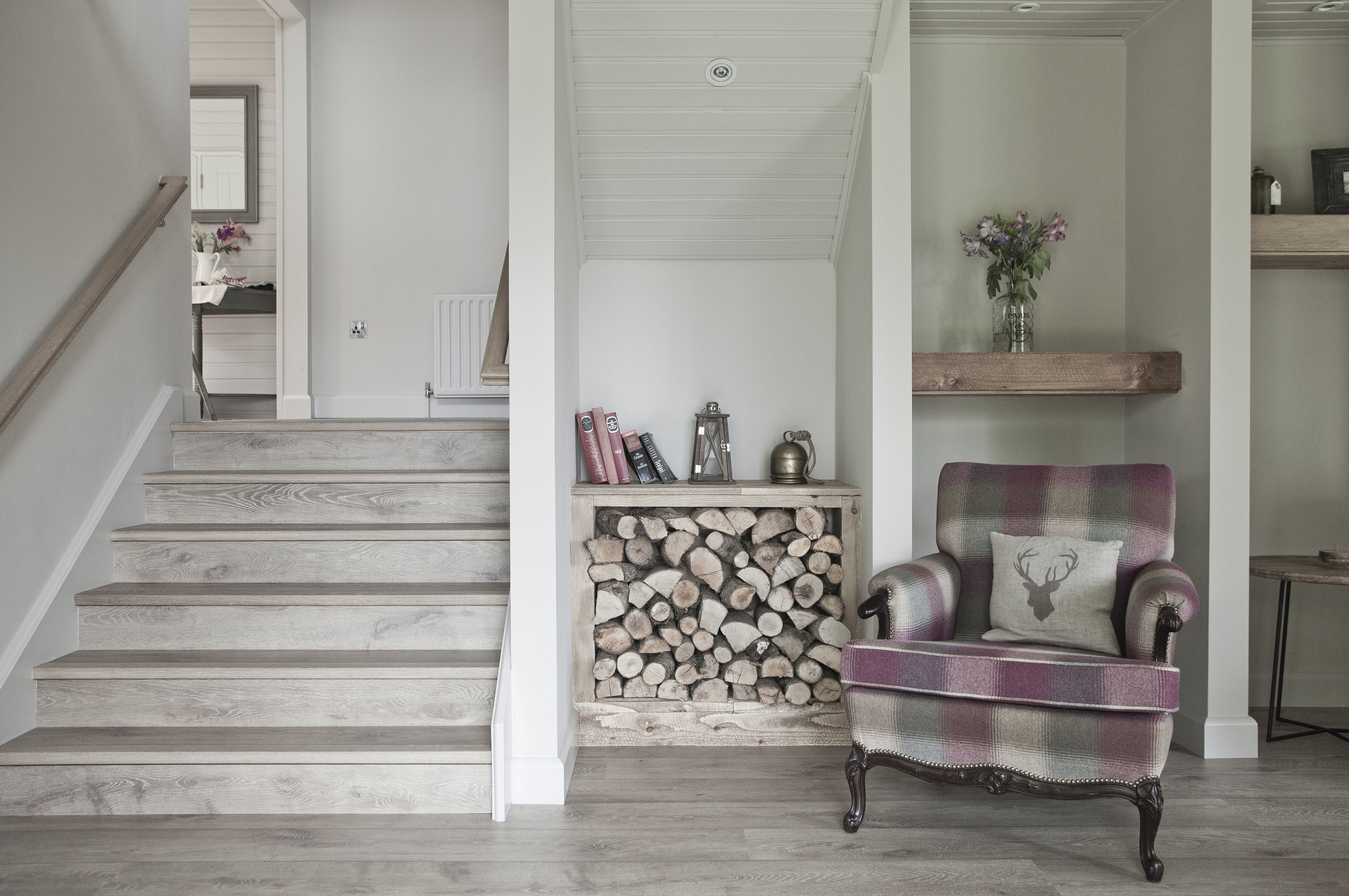 แท่นต่อ iPod, หนังสือ, แท่นต่อเครื่องเล่น MP3