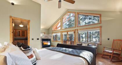 Luxury Chalet | Jacuzzi BBQ Lake View | Sleeps 10