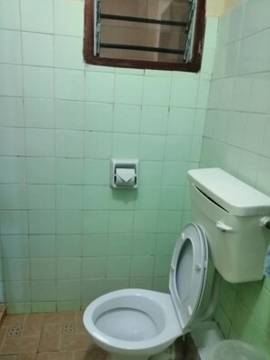 Chambre Double Ăconomique pour 1 personne, non-fumeur | Salle de bain
