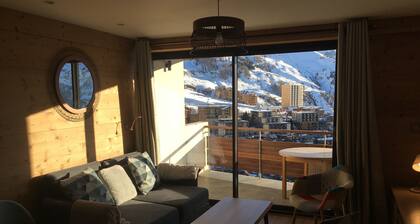3 P. Spacieux EntiÚrement rénové. Vue imprenable - Ski aux pieds à 50 m.