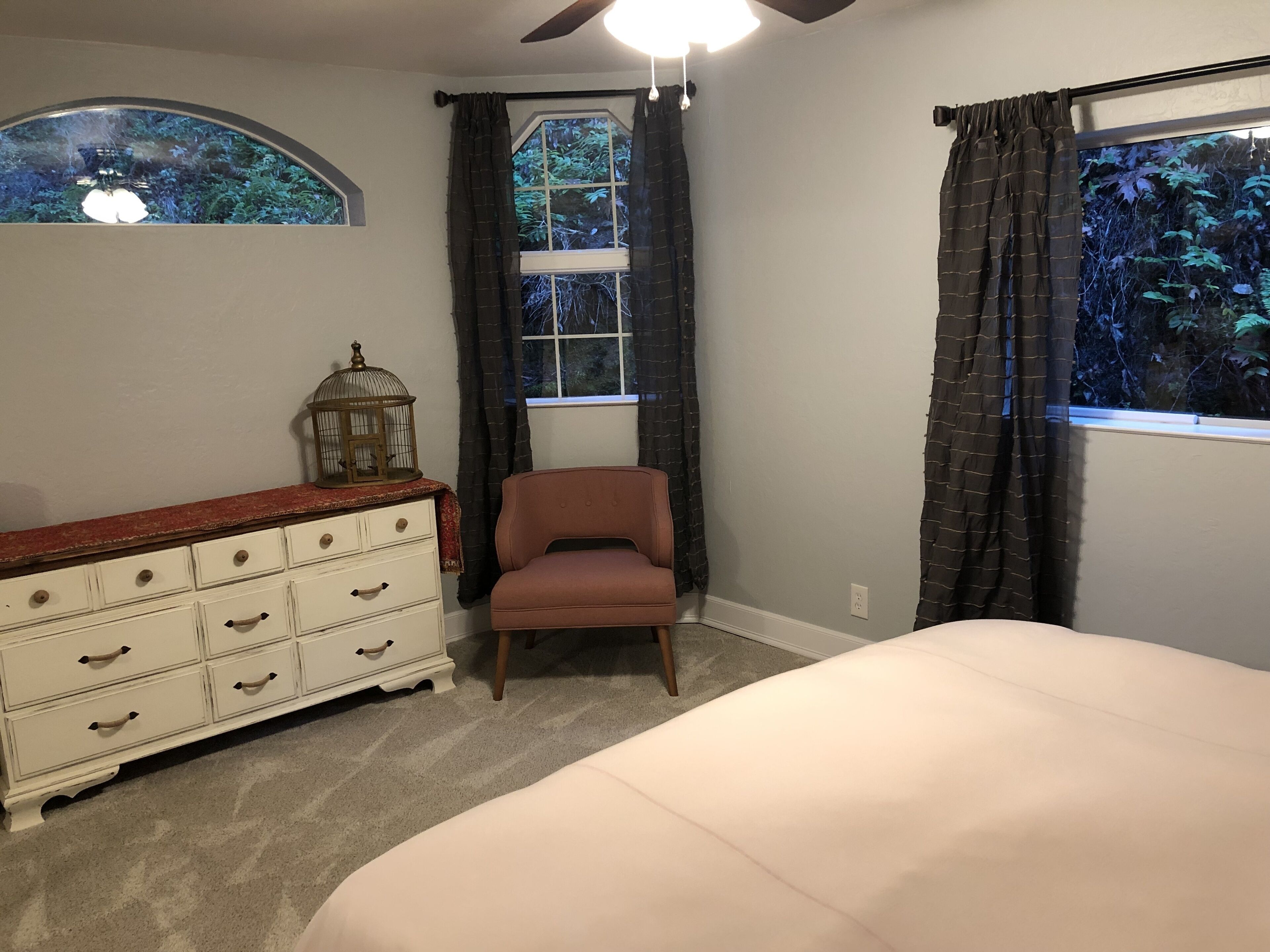 Enchanting Retreat near River, Redwoods, Vineyards