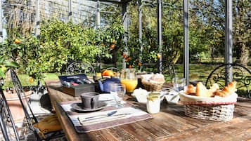 Colazione continentale inclusa, servita tutte le mattine