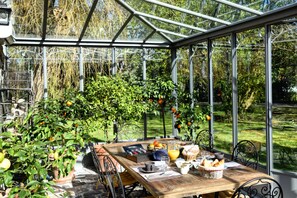 Petit déjeuner continental compris tous les jours