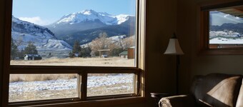 THE TROUT HAVEN/MOUNTAIN VIEW at Yellowstone