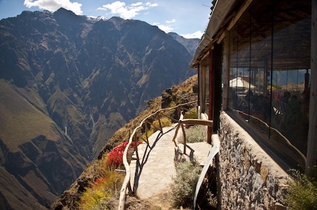 Exterior. La Granja del Colca