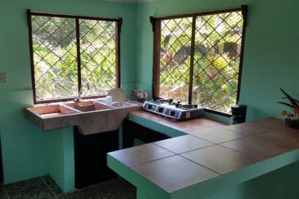 Come and enjoy a slice of paradise just 200 meters from the Pacific Ocean!