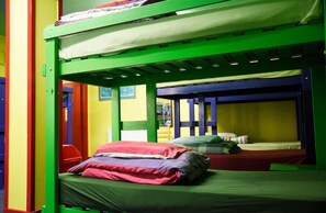 Free WiFi, bed sheets - Portree Independent Hostel (Portree)