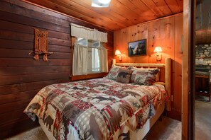 1 bedroom, WiFi, bed sheets - (18) Le Fawn at The Redwoods In Yosemite (Yosemite National Park)