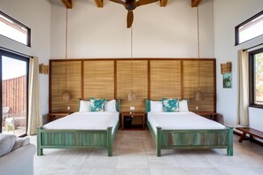 5 bedrooms, in-room safe, iron/ironing board, travel cot - Kanu Private Island Belize (Placencia)
