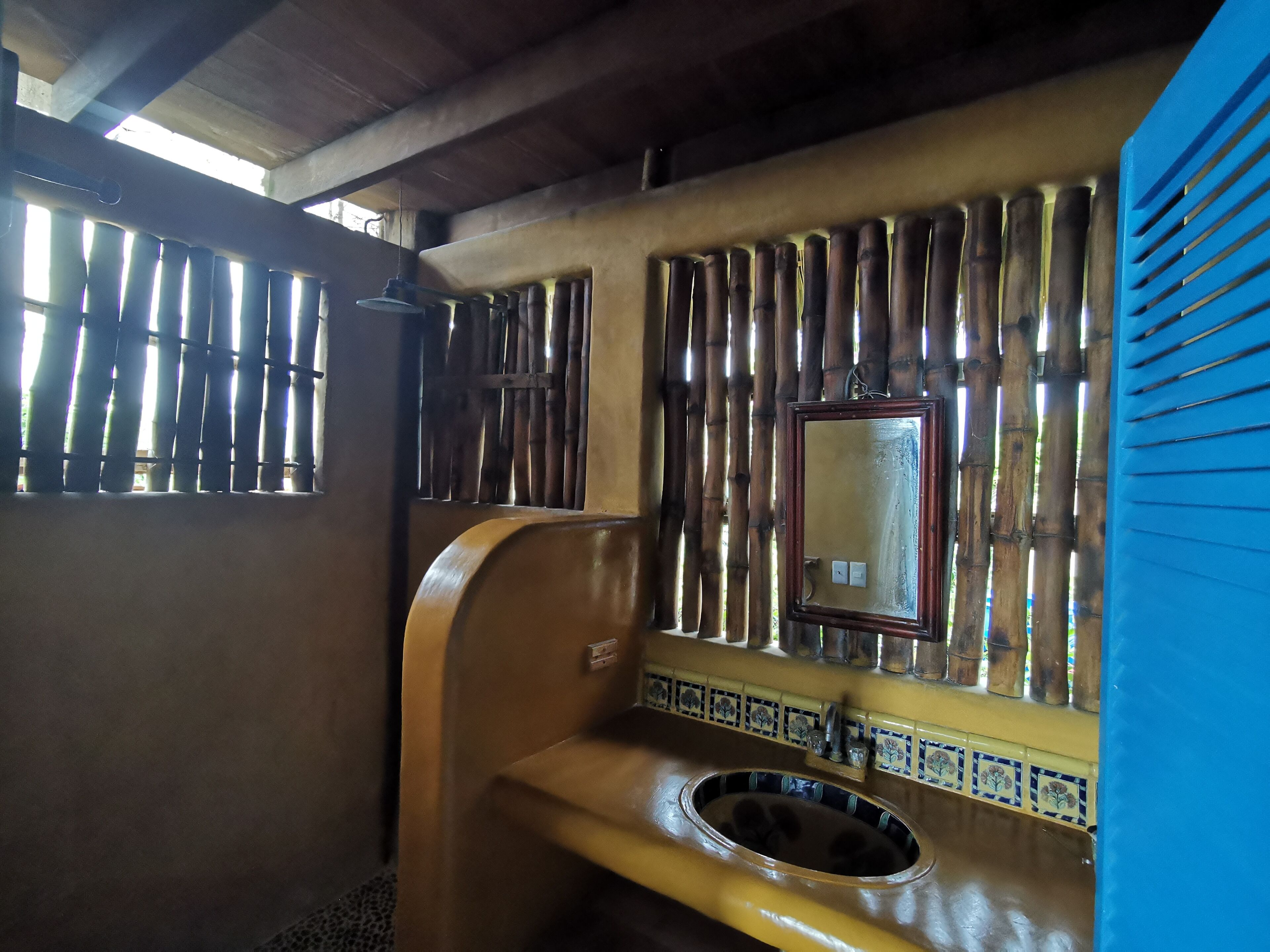 Beachside Palapa House in La Majahua beach, next to Troncones, Ixtapa region
