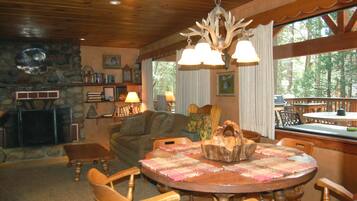 TV, fireplace, DVD player