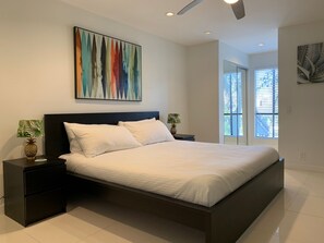 2 Schlafzimmer, Schreibtisch, Bügeleisen/Bügelbrett, kostenloses WLAN