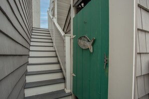 تفاصيل الفندق من الخارج