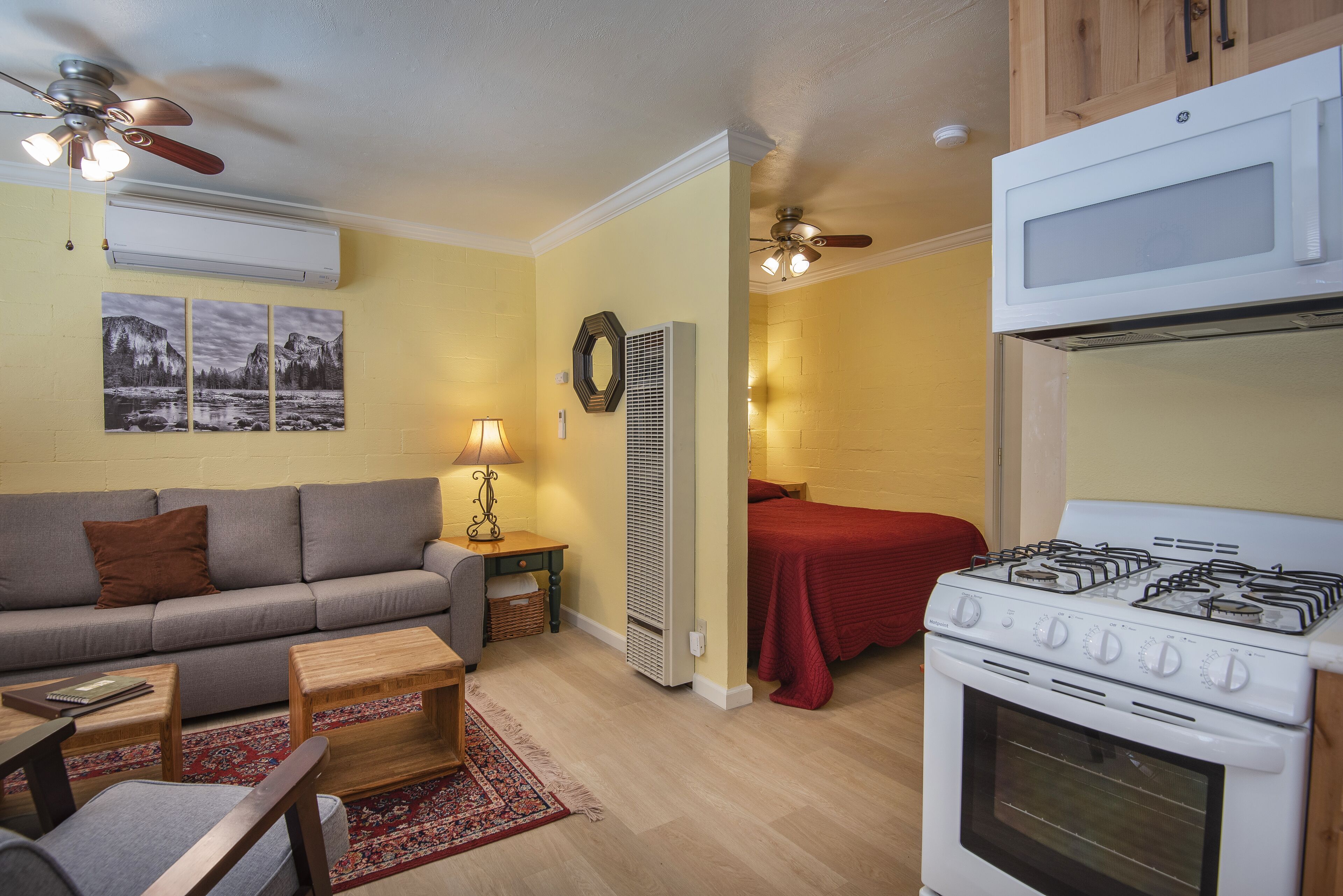 (65) Sparrow's Nest at The Redwoods In Yosemite