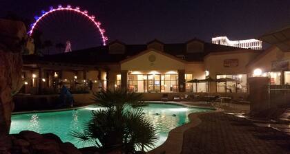 Escape to Luxury at Desert Club Resort - Your Ultimate Desert Oasis Awaits