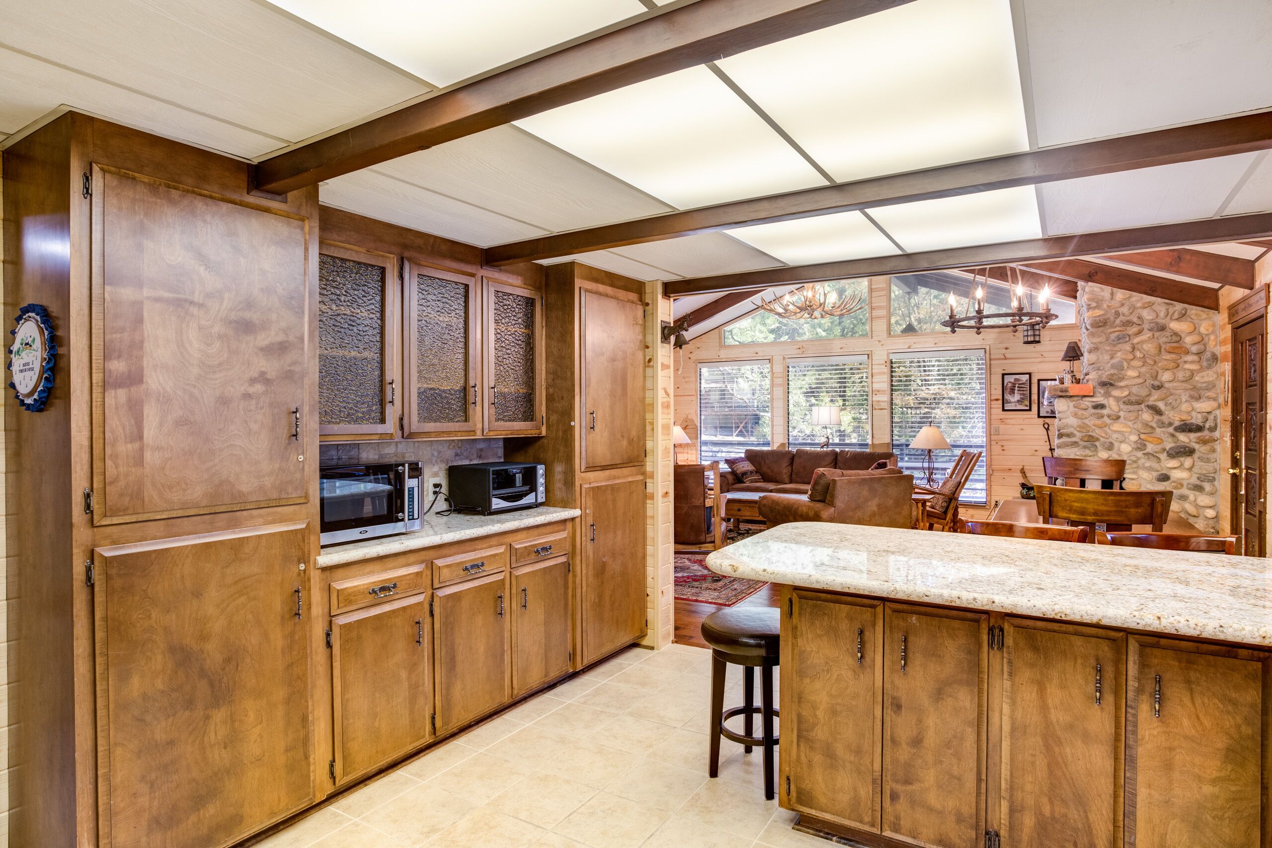 (42A) Steven's Retreat at The Redwoods In Yosemite