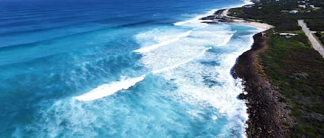 Una spiaggia nelle vicinanze, teli da spiaggia