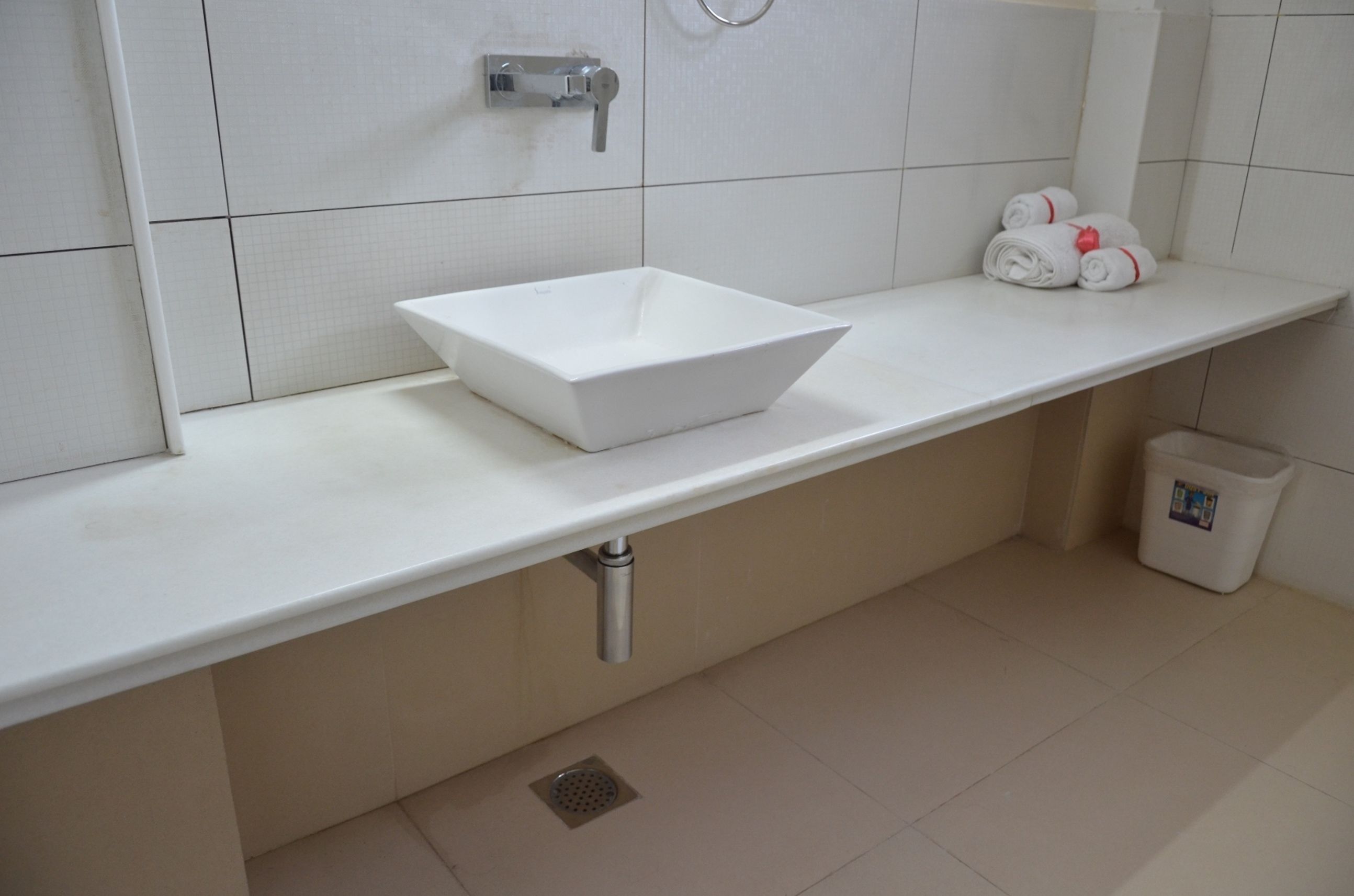 In-room safe, desk, soundproofing, free WiFi